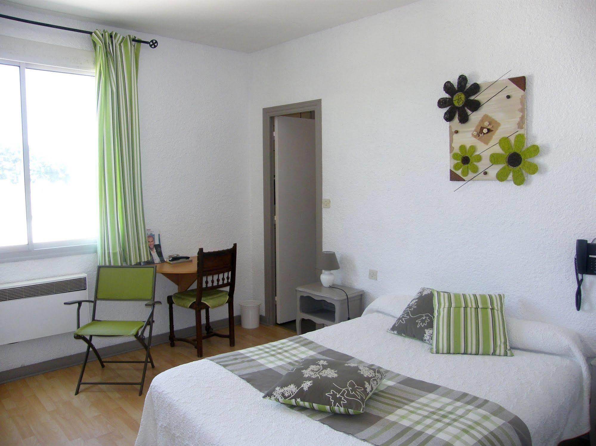 Hotel Le Week-End Plouider Luaran gambar